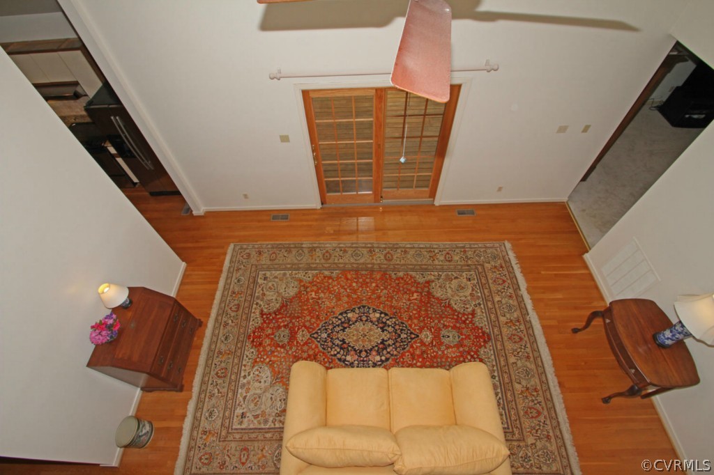 12211 Spring Run Road Chesterfield, VA 23832 - Photo 15 of 24 wooden floor with a rug