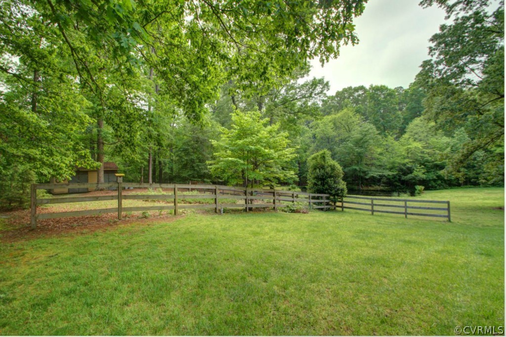 12211 Spring Run Road Chesterfield, VA 23832 - Photo 20 of 24 a view of an house with a park
