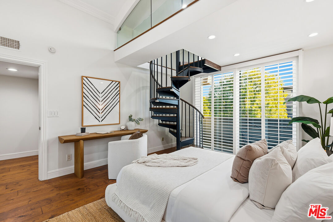 13233 Fiji Way, Unit H Marina del Rey, CA 90292 - Photo 29 of 48