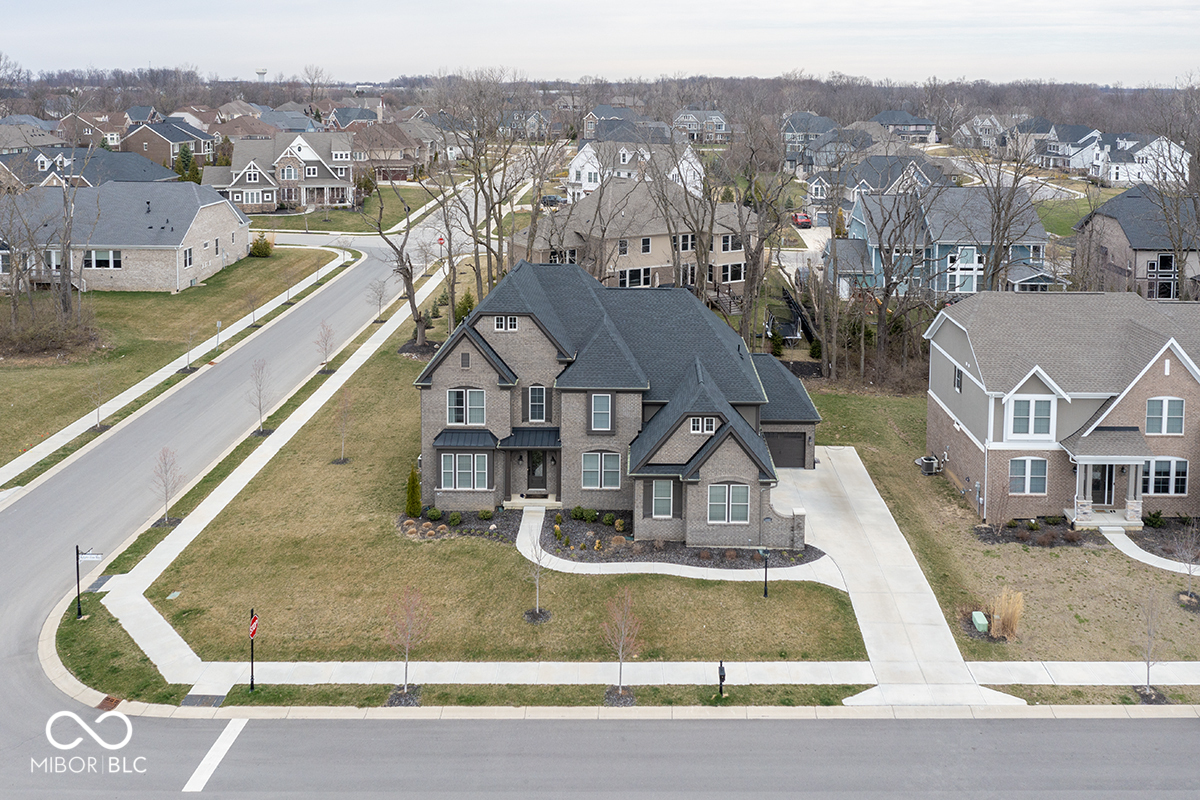 14818 Autumn View Way Fishers, IN 46037 - Photo 7 of 66 Gallery Image 7