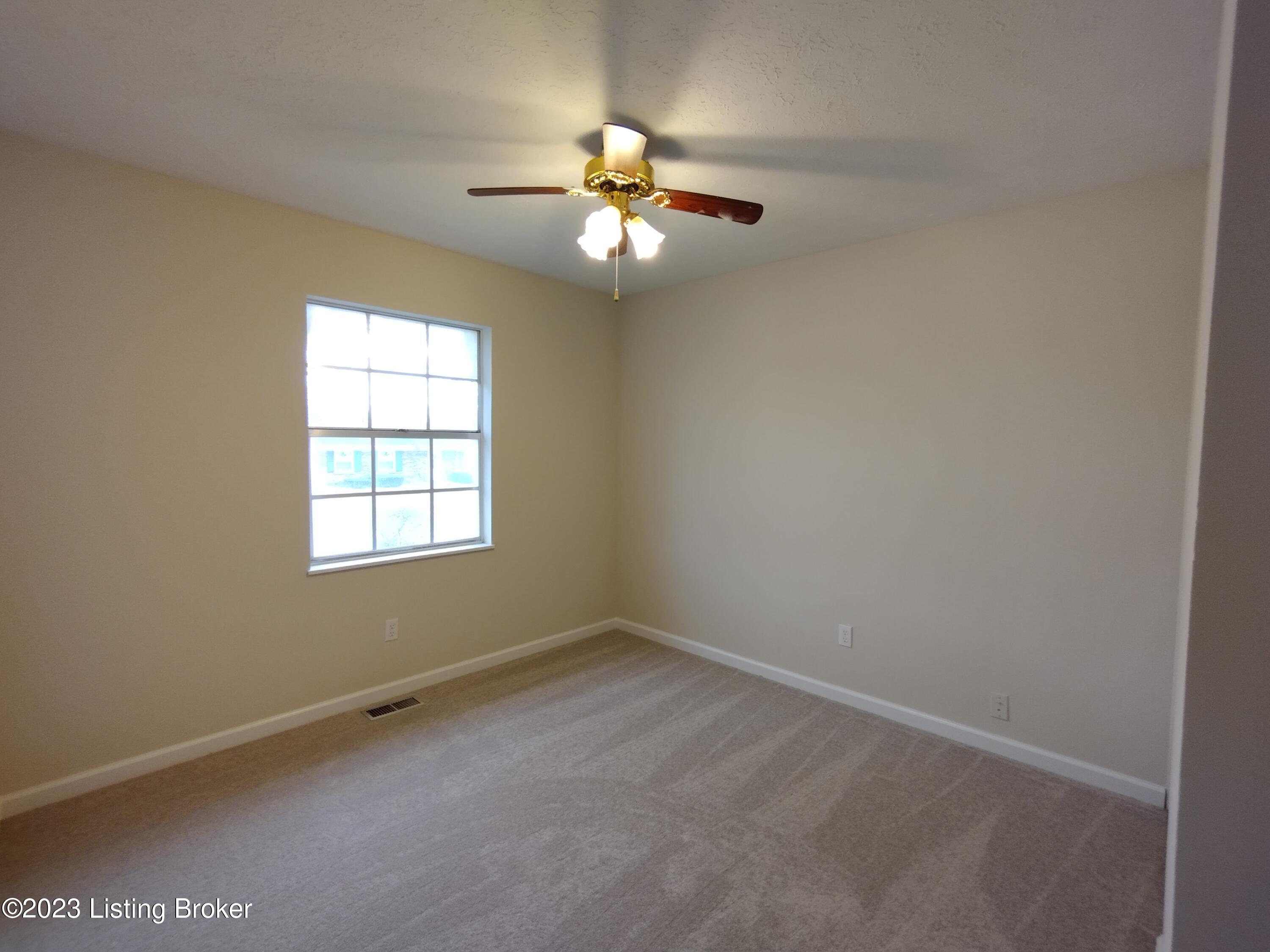 121 Beechland Road Hillview, KY 40229 - Photo 9 of 20 Bedroom 2