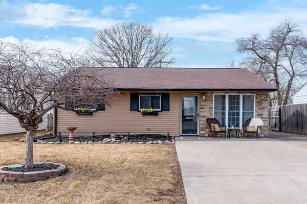 $163,000 | 444 6th Street East, Milan, IL 61264