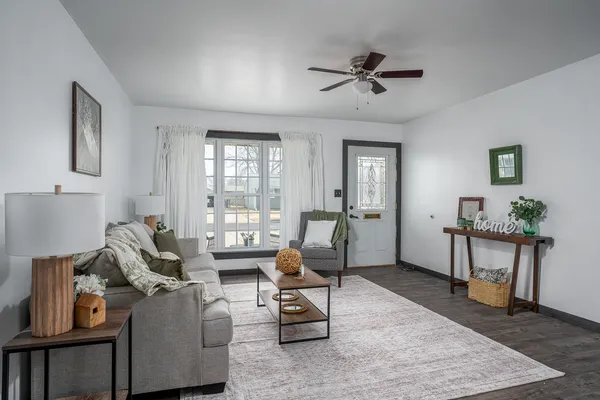 $163,000 | 444 6th Street East, Milan, IL 61264