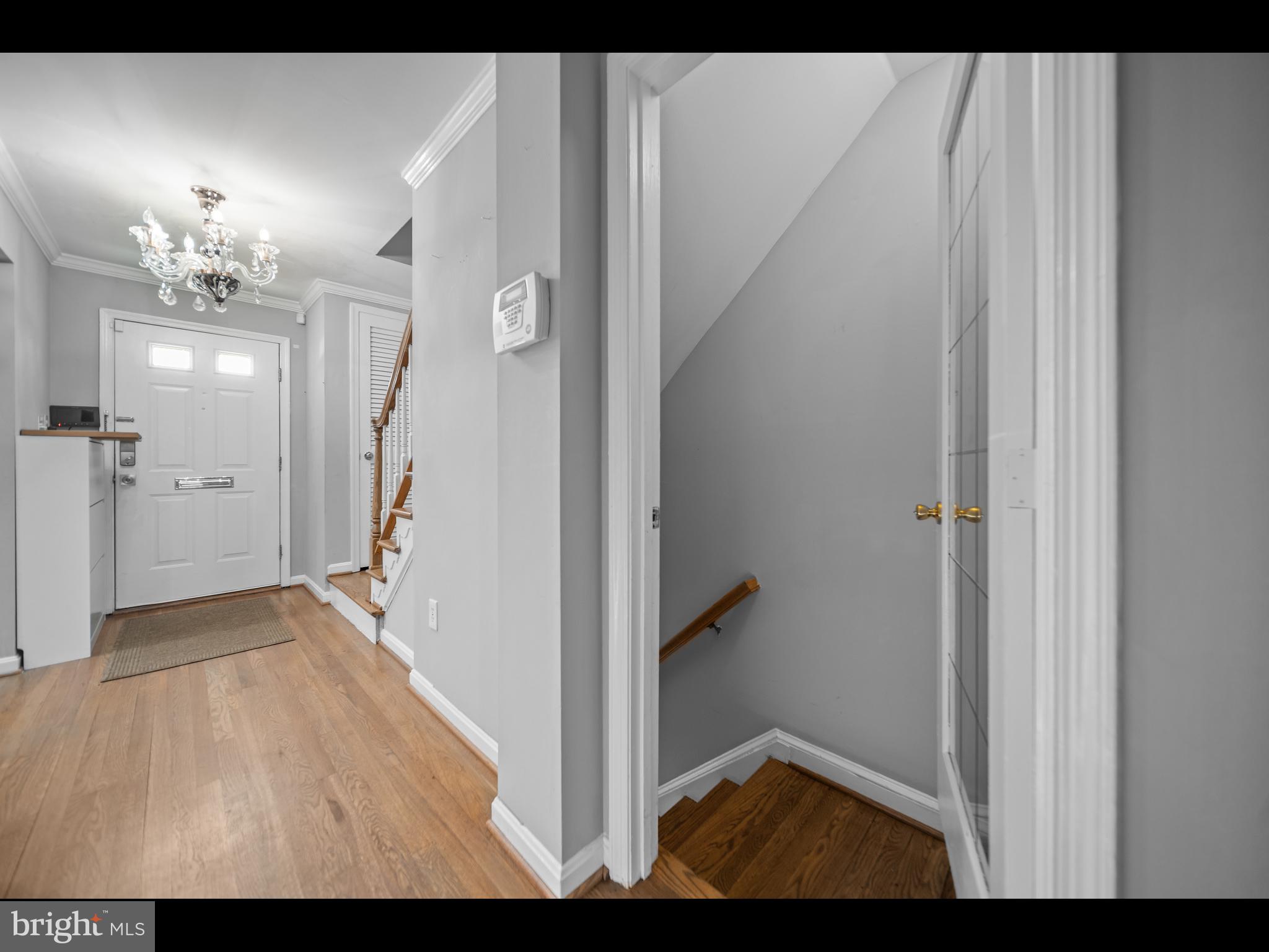1609 Dunterry Place McLean, VA 22101 - Photo 12 of 36 a view interior of the house