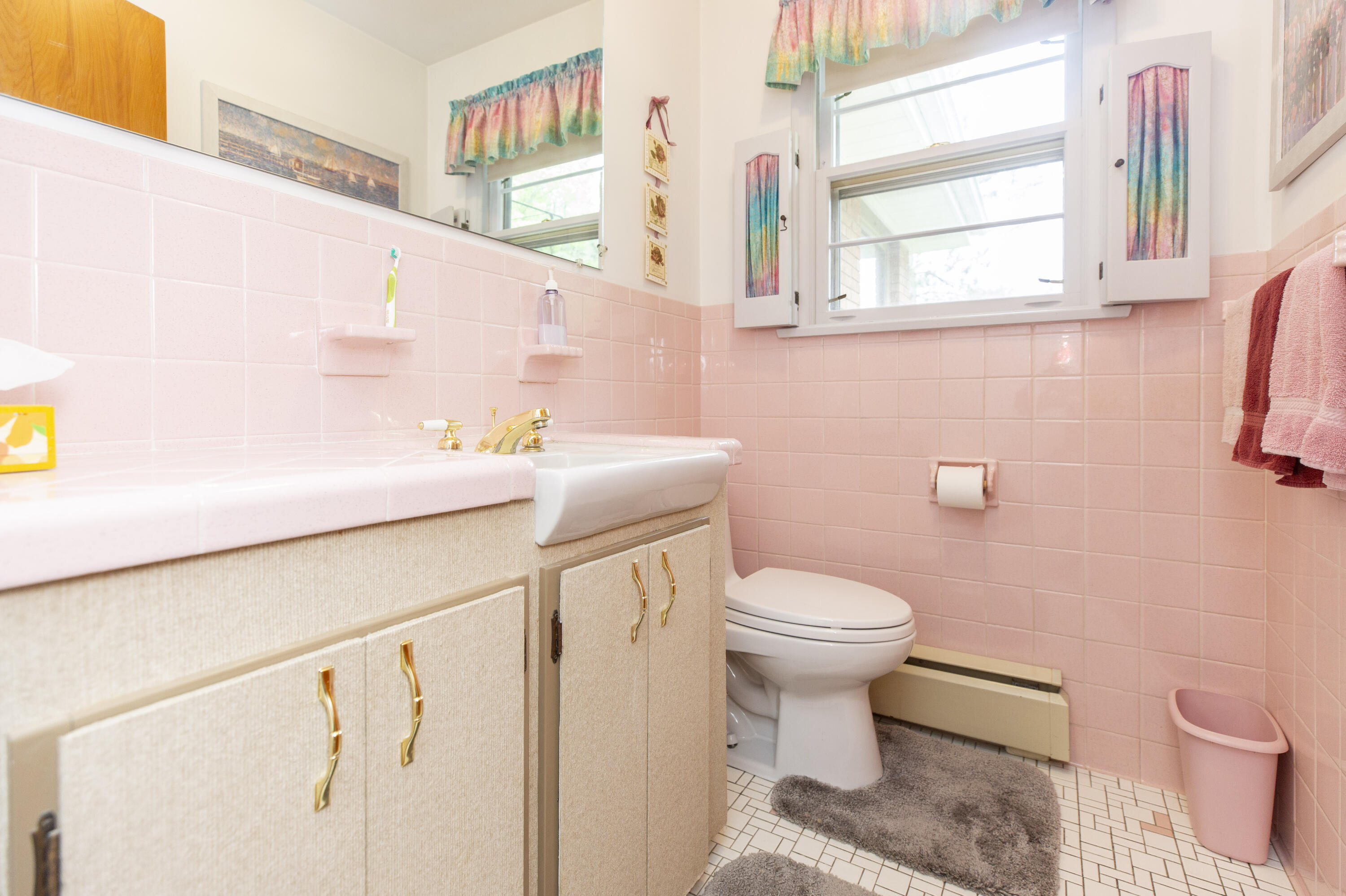 2080 Harrah Road Niles, MI 49120 - Photo 34 of 51 1/2 Bathroom