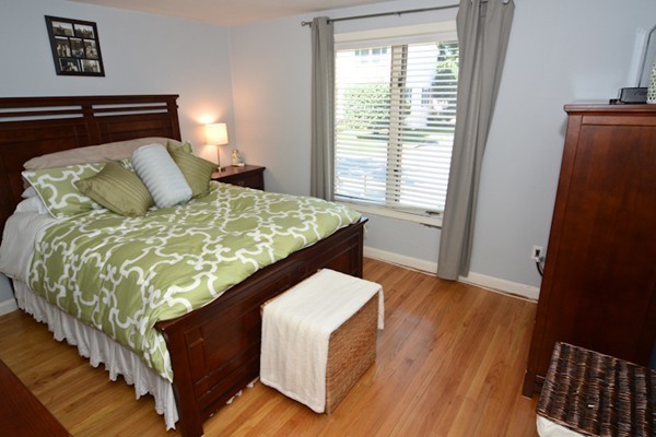 21 Frances Road Woburn, MA 01801 - Photo 10 of 13 Gallery Image 10