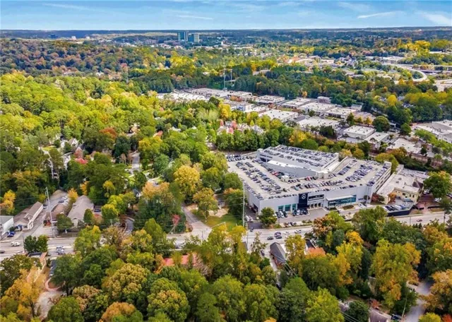 $3,500 | 2846 Piedmont Road Northeast, Unit 1, Atlanta, GA 30305