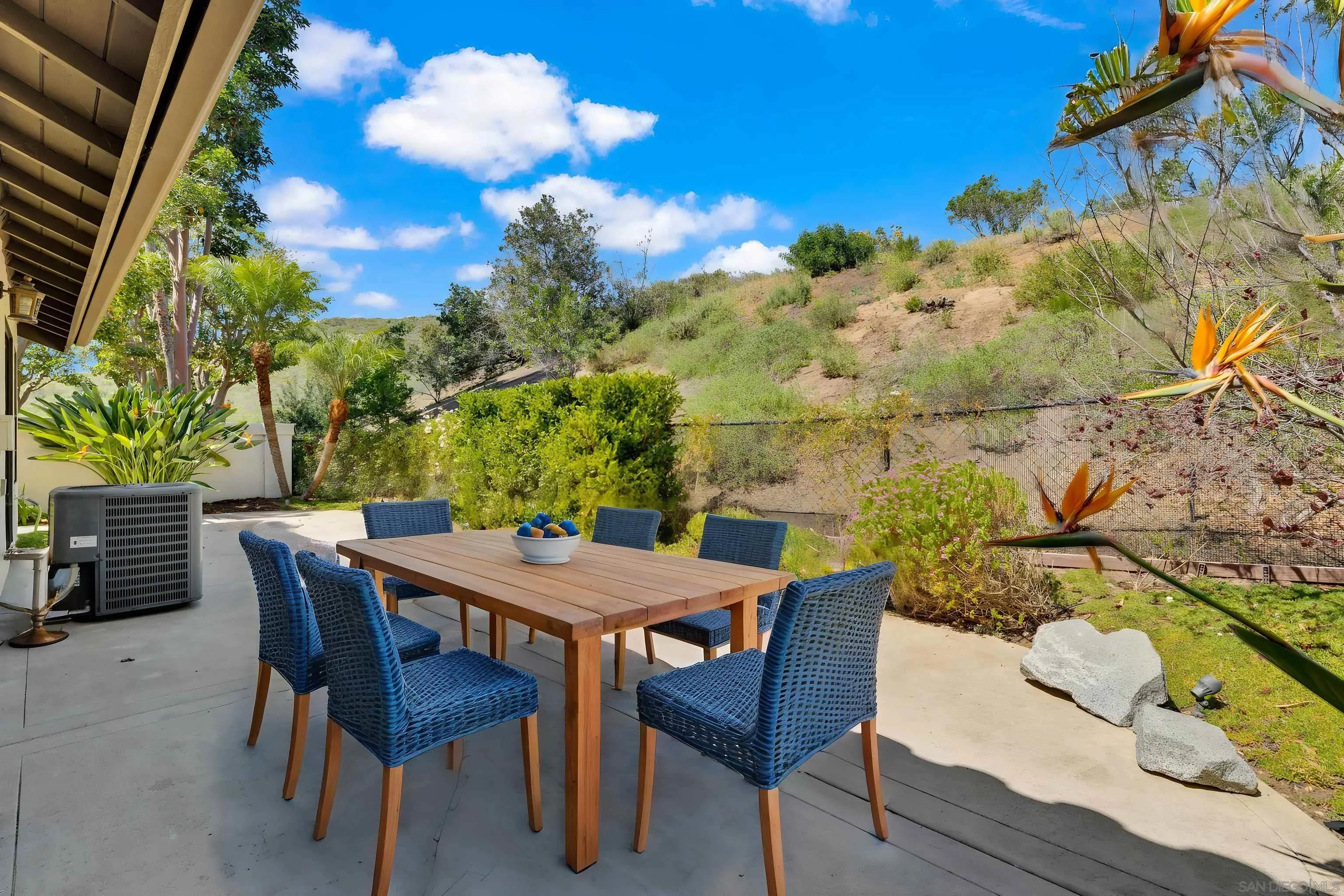 11604 Springside Road San Diego, CA 92128 - Photo 45 of 51 Digitally Altered. Original Image (https://zimg.paragon.ice.com/ParagonImages/Property/PA/SDMLS/260006138/45/533/400/476b6f0cd1953415daad0d3c43da7adb/3/ee22a584ff12f82ca68fb1533626fc26/260006138-eb0fab1e-f08f-4185-9c98-0469f7be06c8.JPG)