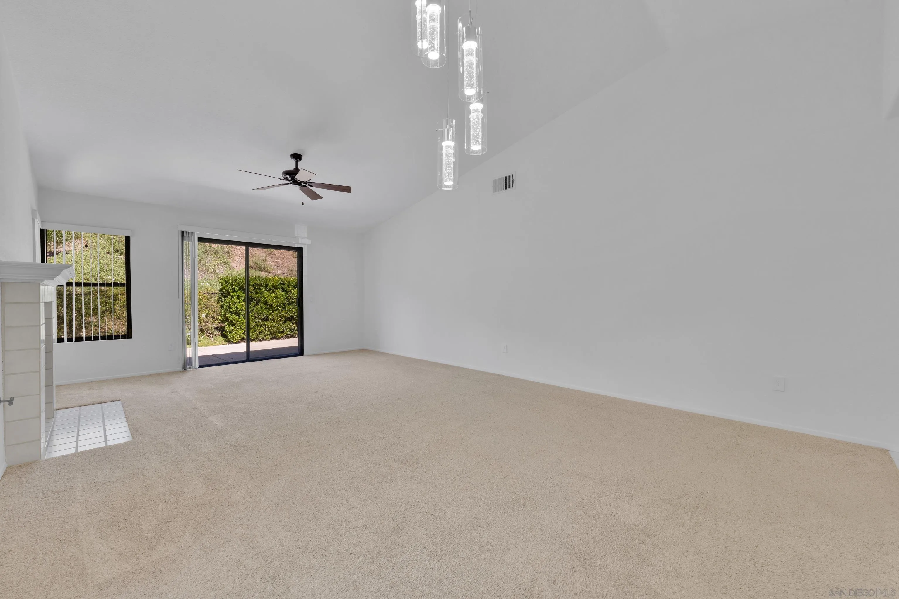 11604 Springside Road San Diego, CA 92128 - Photo 8 of 51
