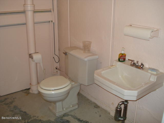 47 Valentine Road Pittsfield, MA 01201 - Photo 21 of 21 Downstairs halfbath