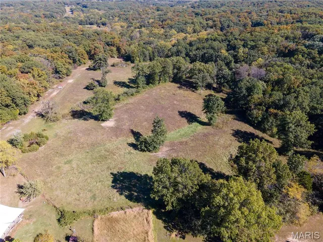 $960,000 | 27232 Z Highway, Canton, MO 63435