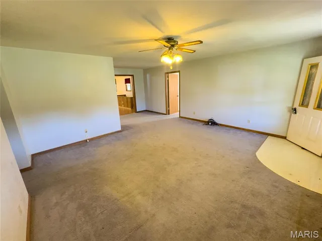 $960,000 | 27232 Z Highway, Canton, MO 63435