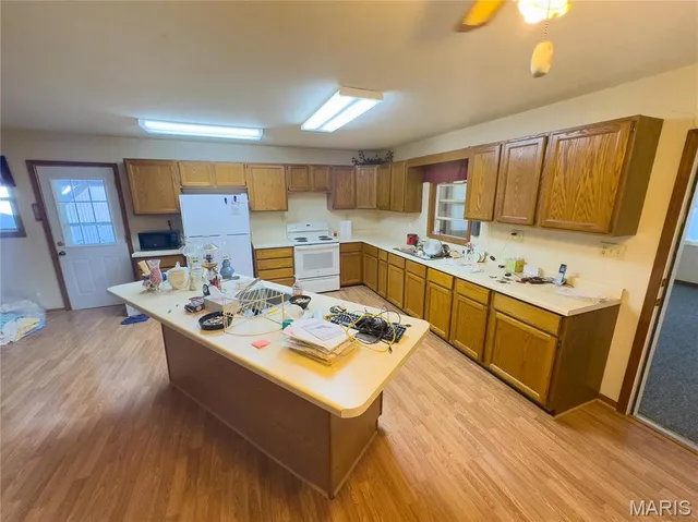 $960,000 | 27232 Z Highway, Canton, MO 63435