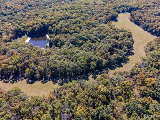 $960,000 | 27232 Z Highway, Canton, MO 63435