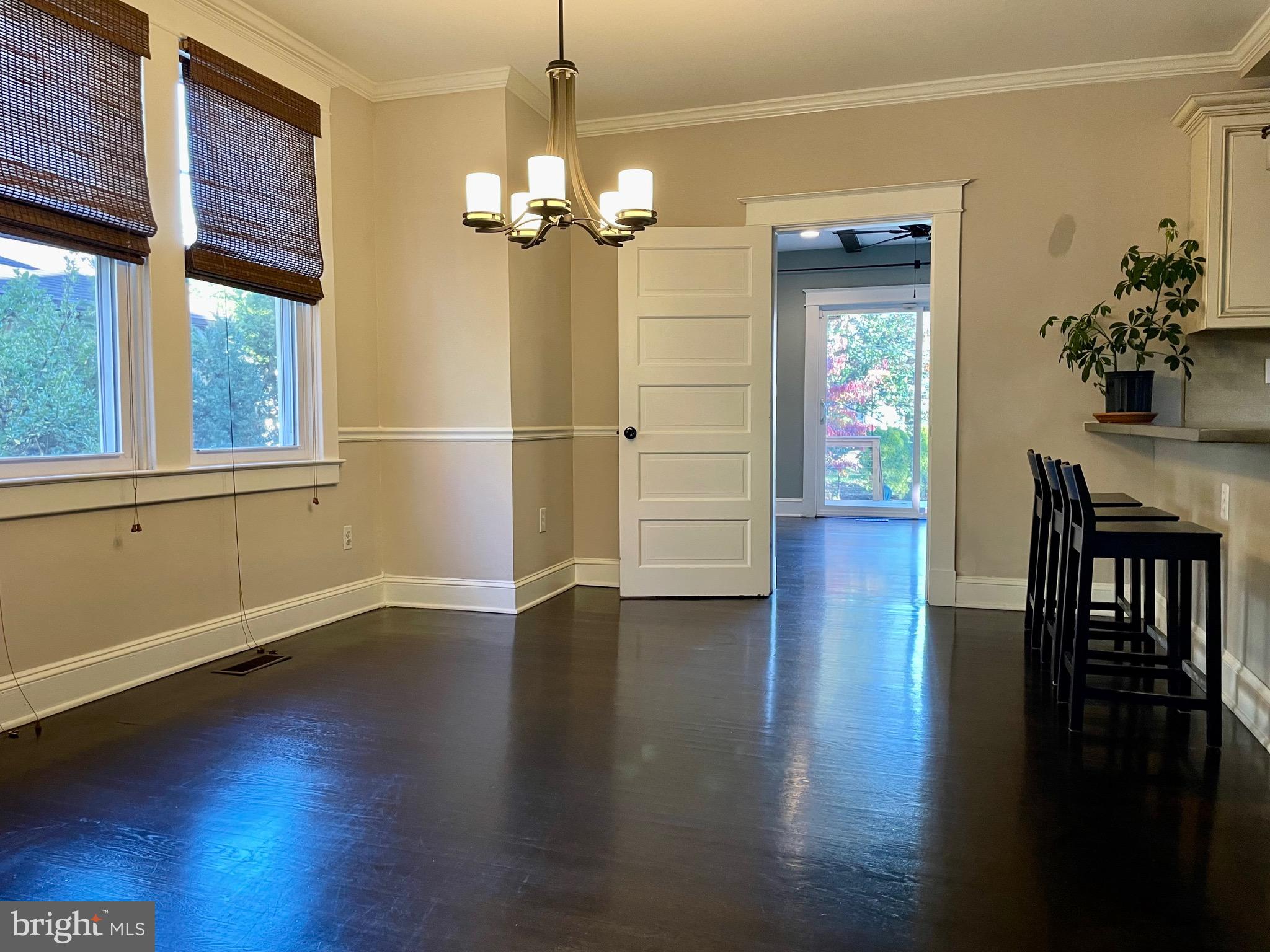 606 Cedarcroft Road Baltimore, MD 21212 - Photo 6 of 47