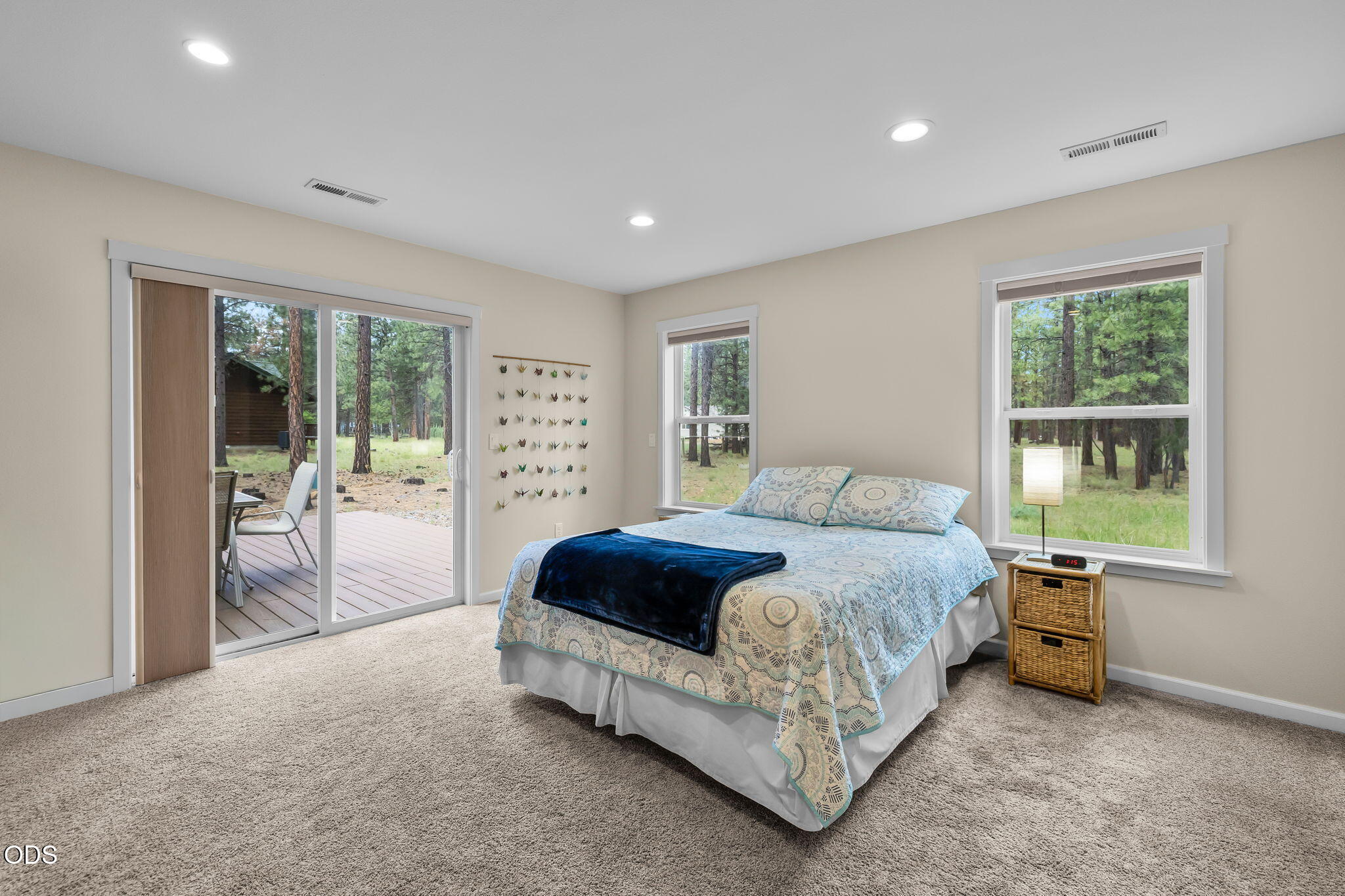 14431 Crossroads Loop Sisters, OR 97759 - Photo 21 of 37