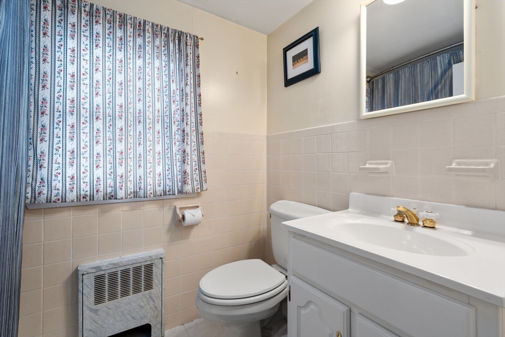 25 Wilson Street Beverly, MA 01915 - Photo 26 of 30