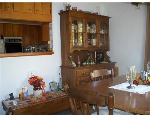 38 7th Fire Road South China, ME 04358 - Photo 5 of 20 Dining Room.