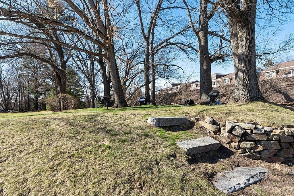 88 Beacon Street, Unit 5 Lawrence, MA 01843 - Photo 19 of 21