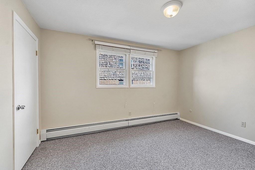88 Beacon Street, Unit 5 Lawrence, MA 01843 - Photo 10 of 21