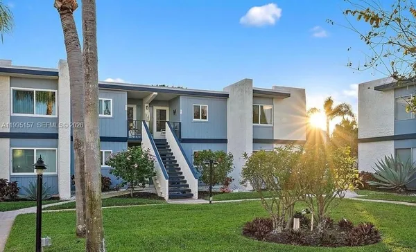$2,000 | 1561 Northeast 12th Terrace, Unit ##, Jensen Beach, FL 34957