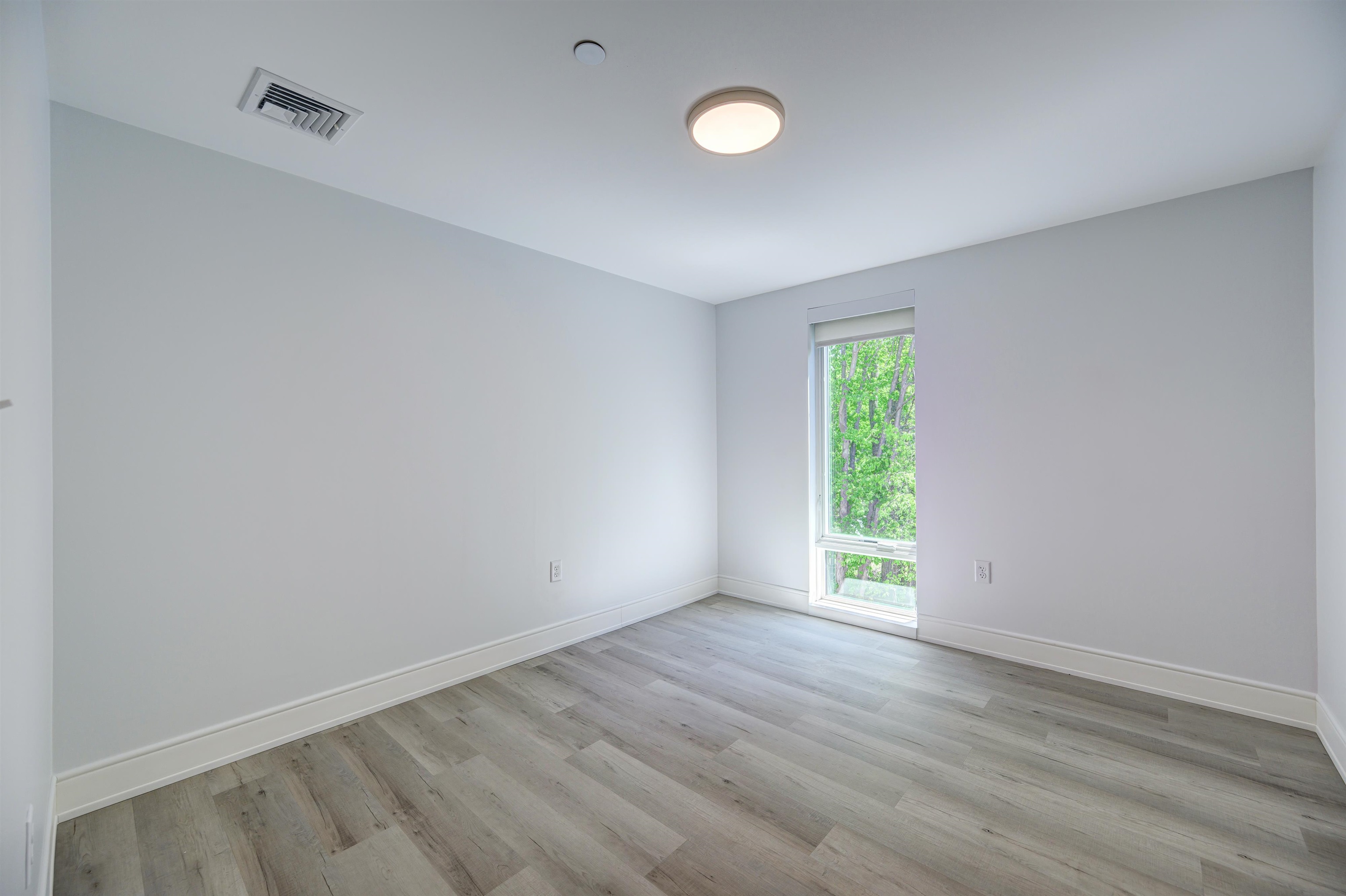 2059 Lafayette Road, Unit 204 Portsmouth, NH 03801 - Photo 28 of 36