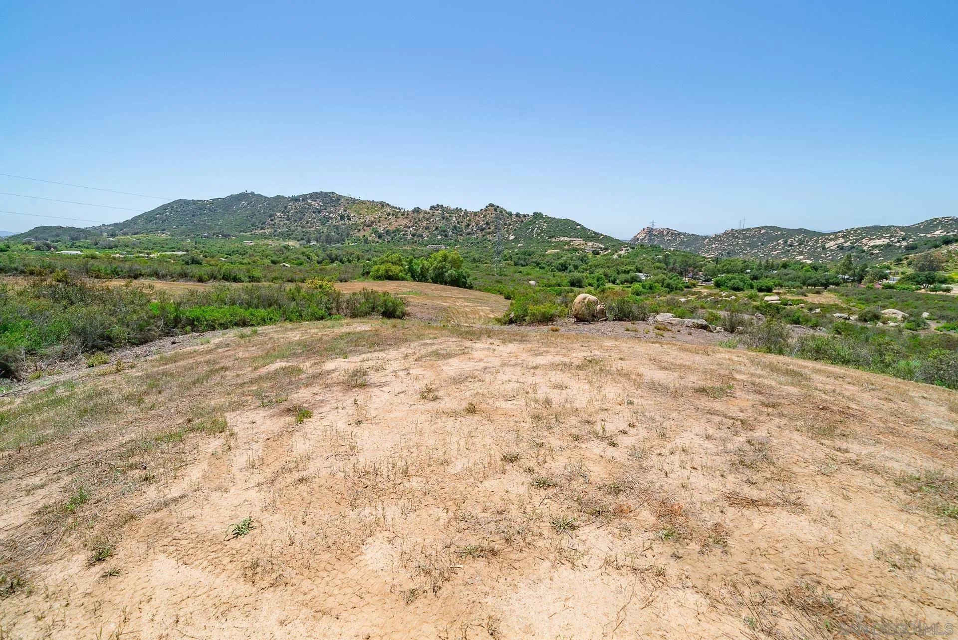 Rainbow Heights Road Fallbrook, CA 92028 - Photo 7 of 19 a view of lake with mountain
