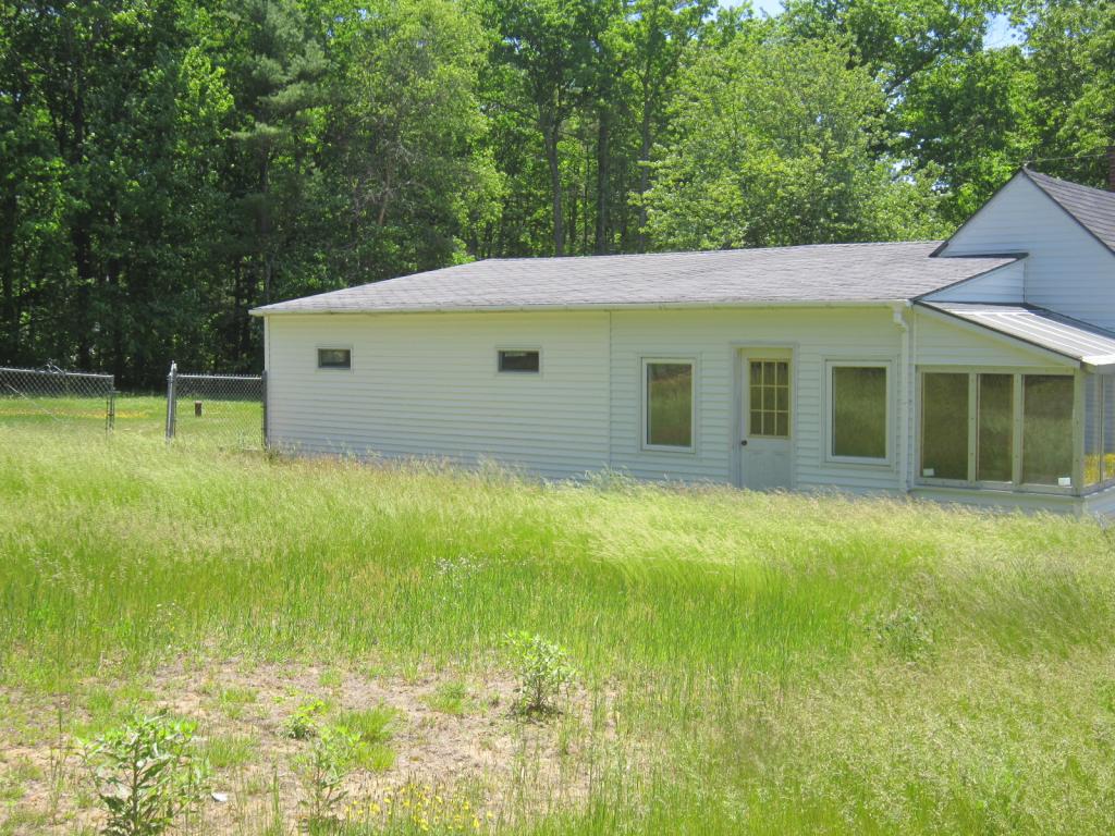52 Whitehouse Road Rochester, NH 03867 - Photo 6 of 25