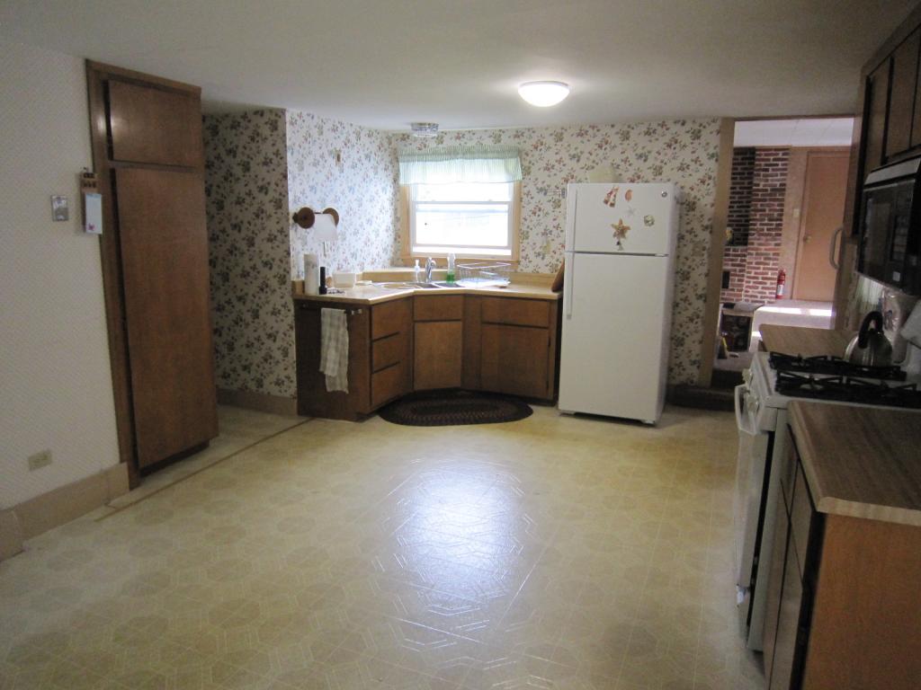 52 Whitehouse Road Rochester, NH 03867 - Photo 7 of 25