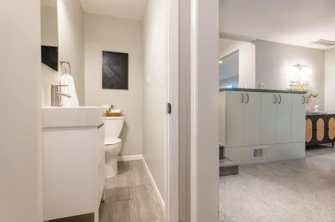 a bathroom with a toilet