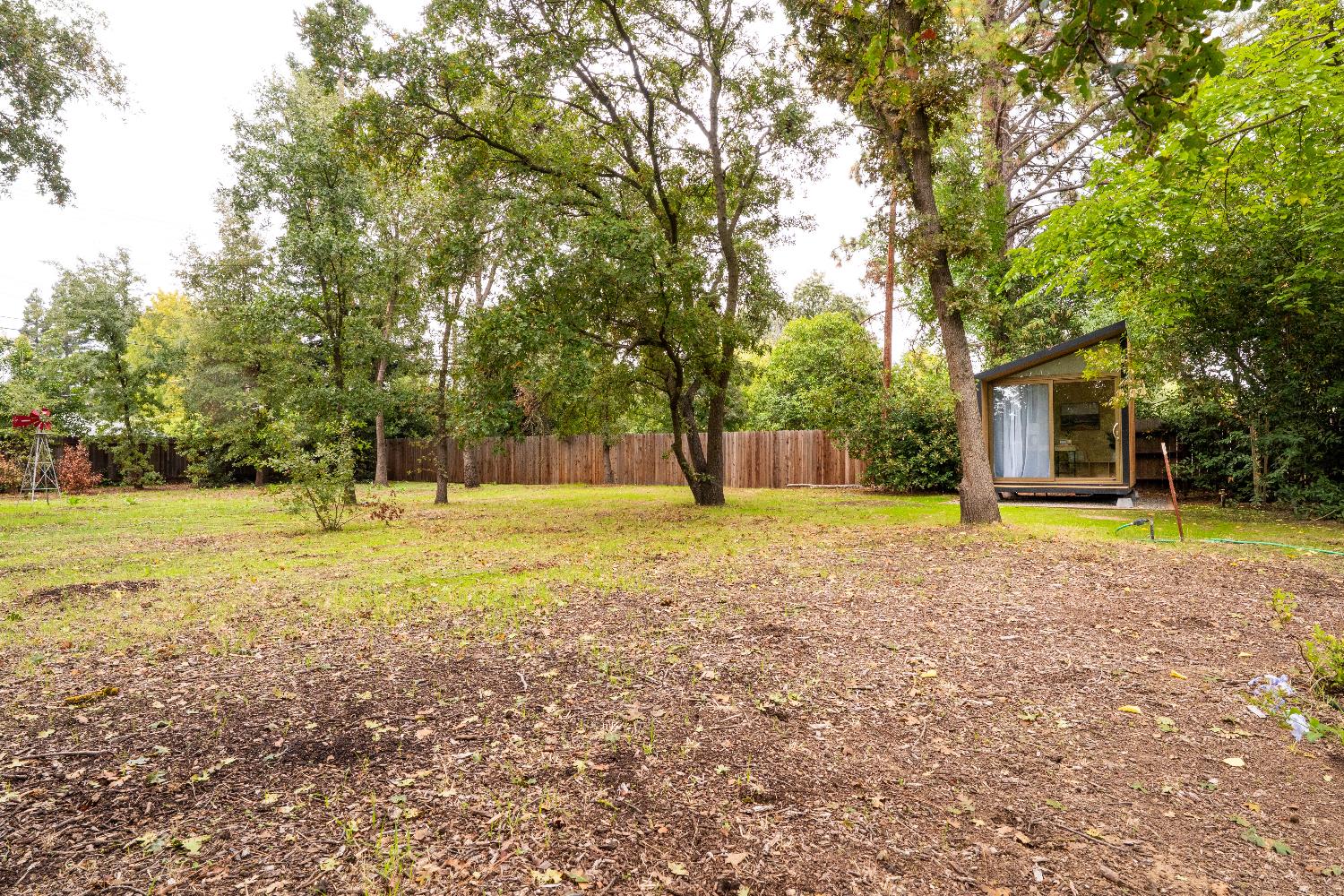 4631 Nickles Way Sacramento, CA 95864 - Photo 31 of 40 a house with swimming pool in front of it