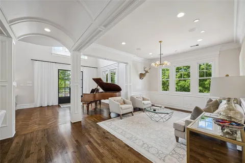 $3,675,000 | 7818 Bellewood Drive, Houston, TX 77055