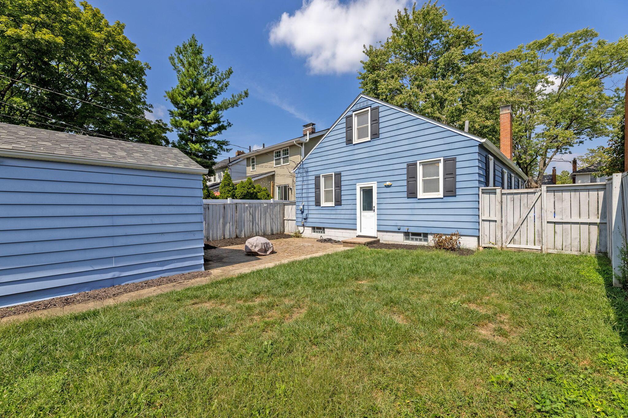 577 East Weber Road Columbus, OH 43202 - Photo 29 of 35 Backyard with Paver Patio