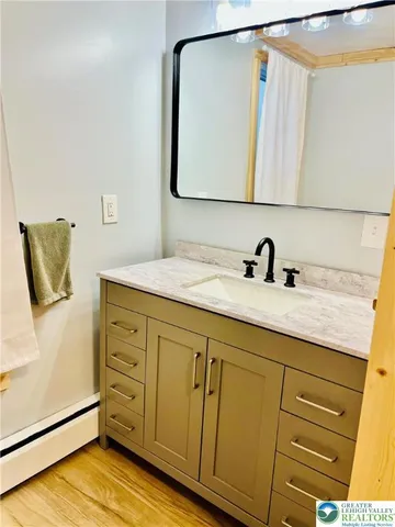 $337,000 | 302 North 2nd Street, Emmaus, PA 18049