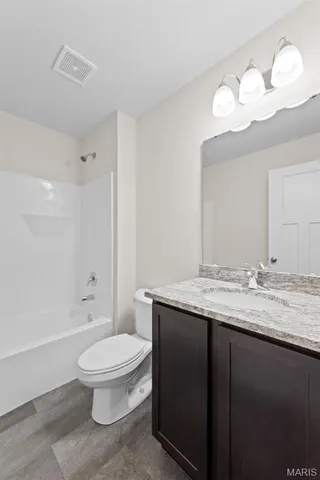 $274,900 | 278 Railroad Street, Moscow Mills, MO 63362