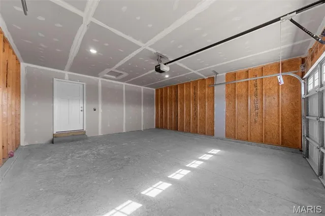 $274,900 | 278 Railroad Street, Moscow Mills, MO 63362