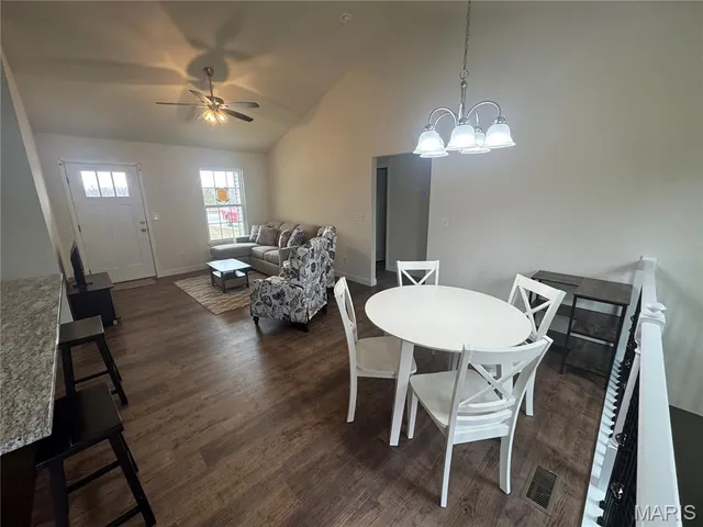 $274,900 | 278 Railroad Street, Moscow Mills, MO 63362