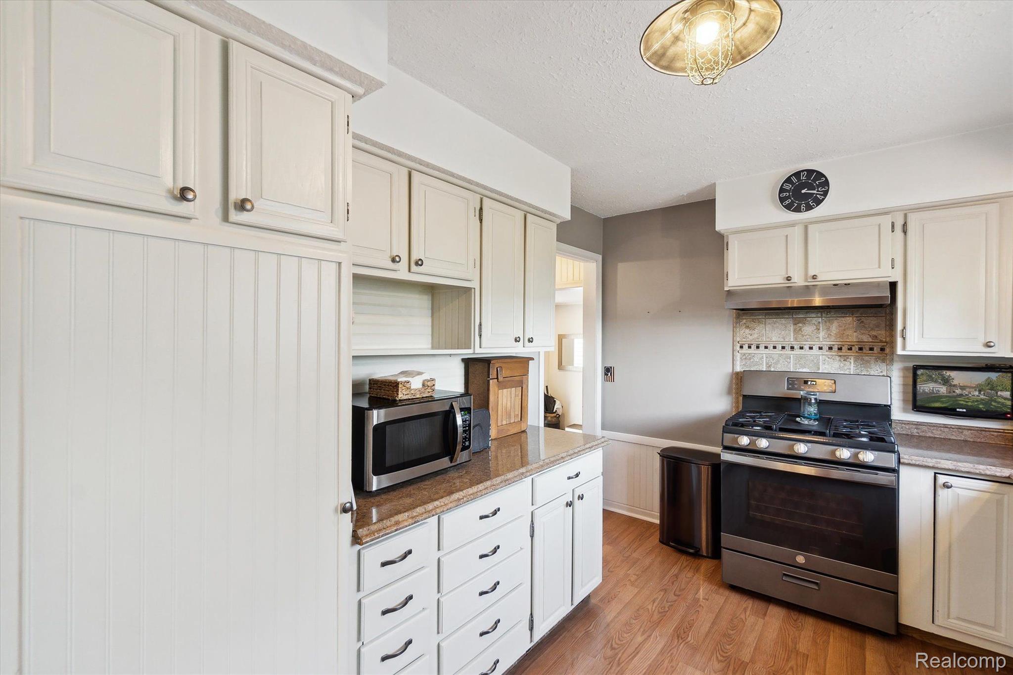 10364 Gd Blanc Road Gaines, MI 48436 - Photo 11 of 40 Gallery Image 11