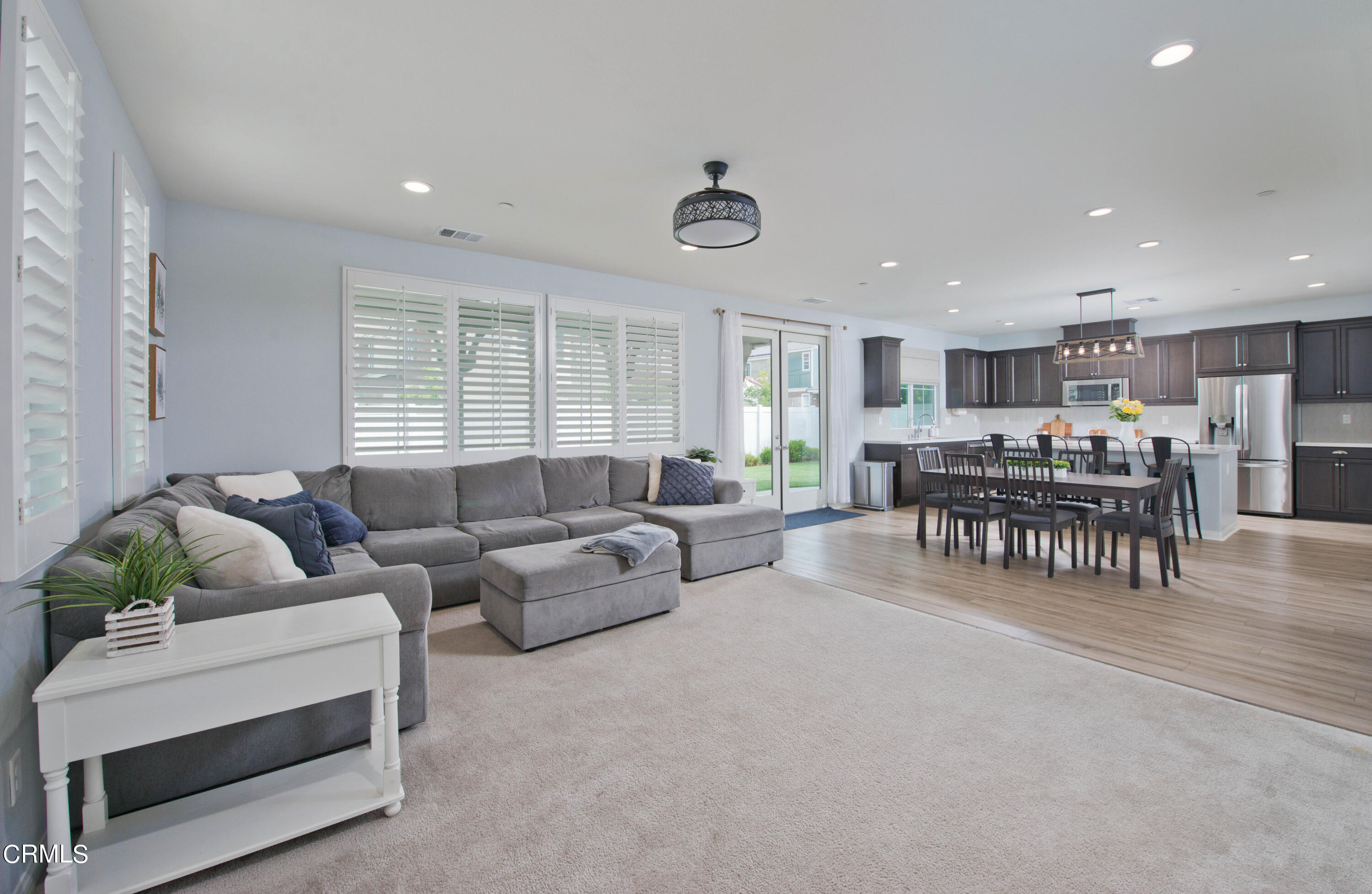 385 Azalea Street Fillmore, CA 93015 - Photo 16 of 50 a living room with furniture and a table