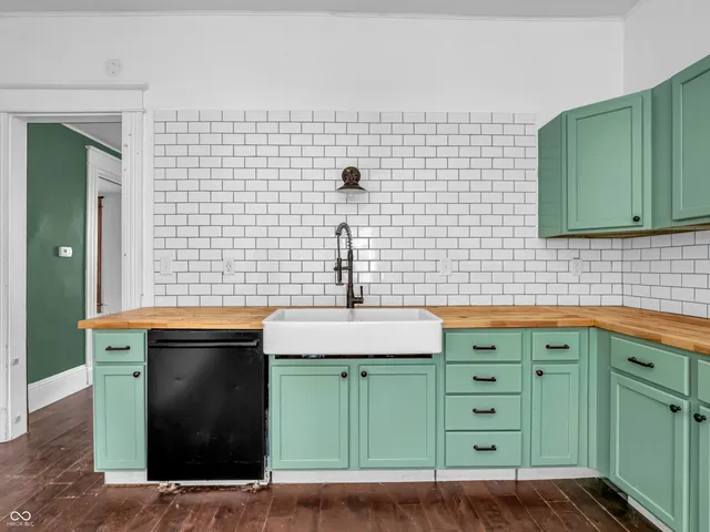 $215,000 | 422 East Main Street, Lebanon, IN 46052