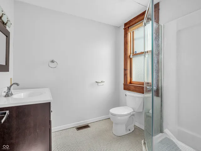 $215,000 | 422 East Main Street, Lebanon, IN 46052