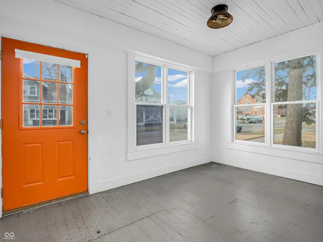 $215,000 | 422 East Main Street, Lebanon, IN 46052