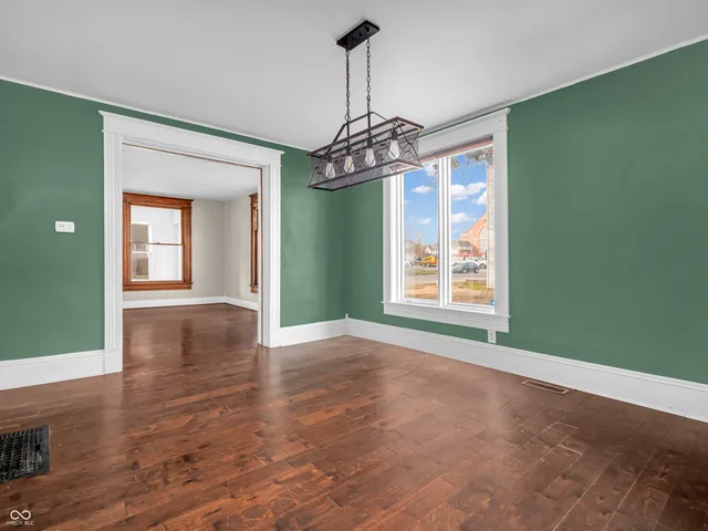 $215,000 | 422 East Main Street, Lebanon, IN 46052