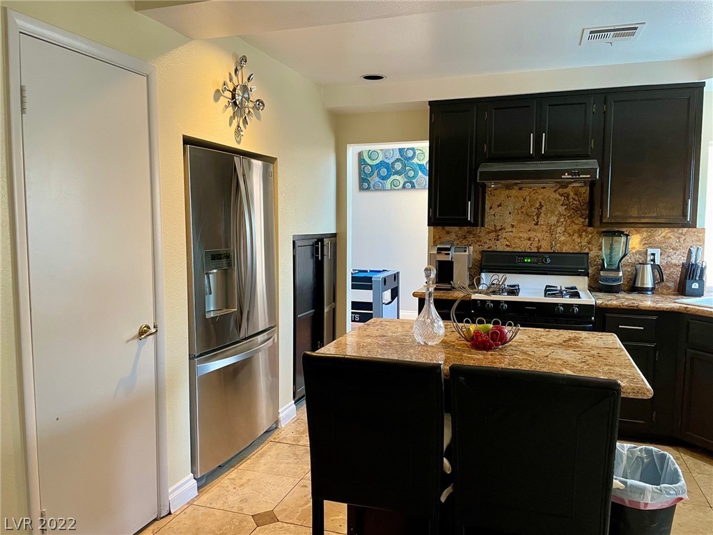 1404 Hawkwood Road Henderson, NV 89014 - Photo 9 of 35 Gallery Image 9