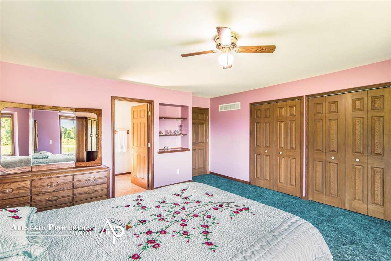 5153 Sullivan Road Lapeer, MI 48446 - Photo 25 of 50 50078036-24.JPG