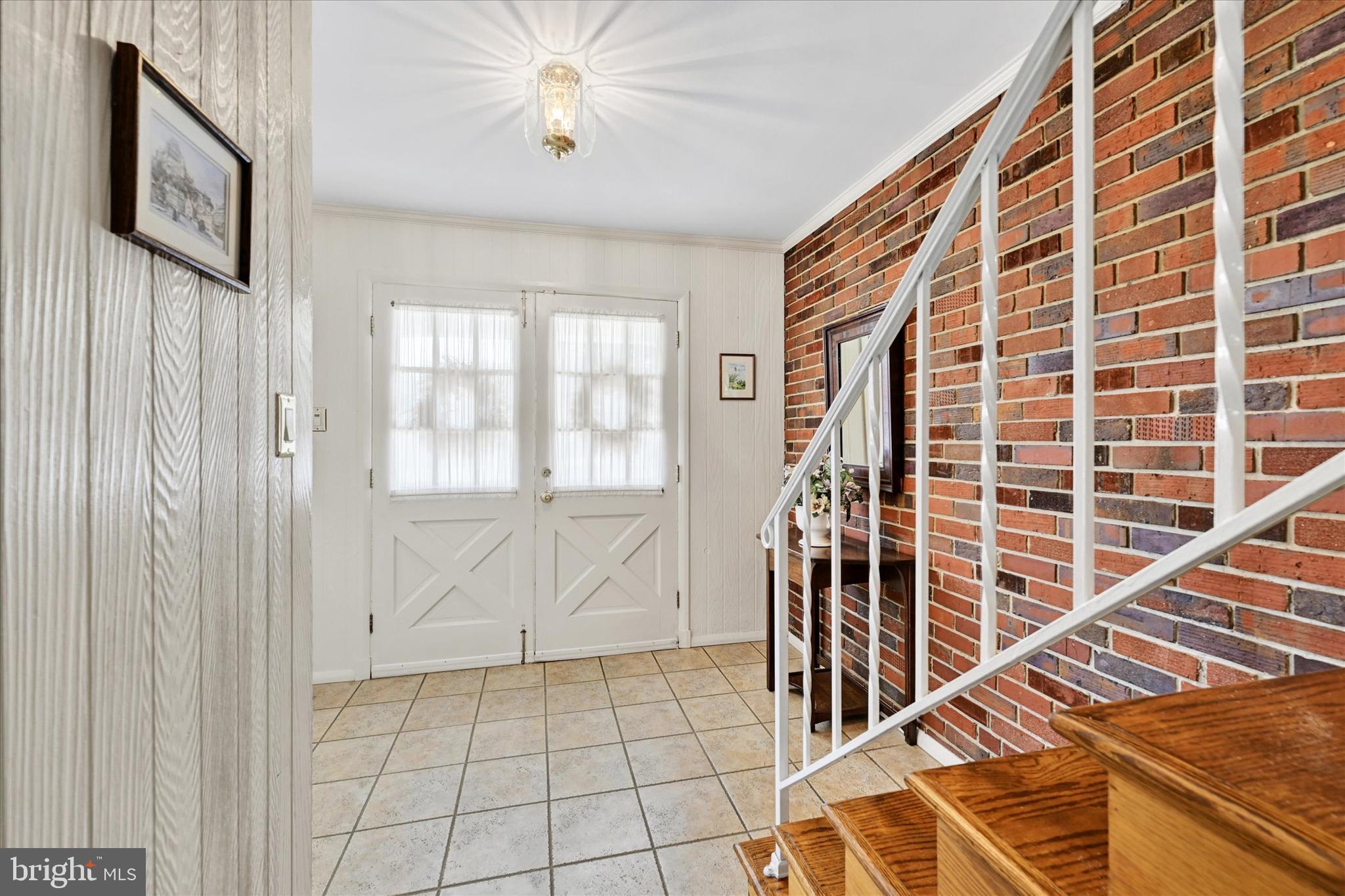 122 Tregarone Road Lutherville-Timonium, MD 21093 - Photo 2 of 30 Gallery Image 2