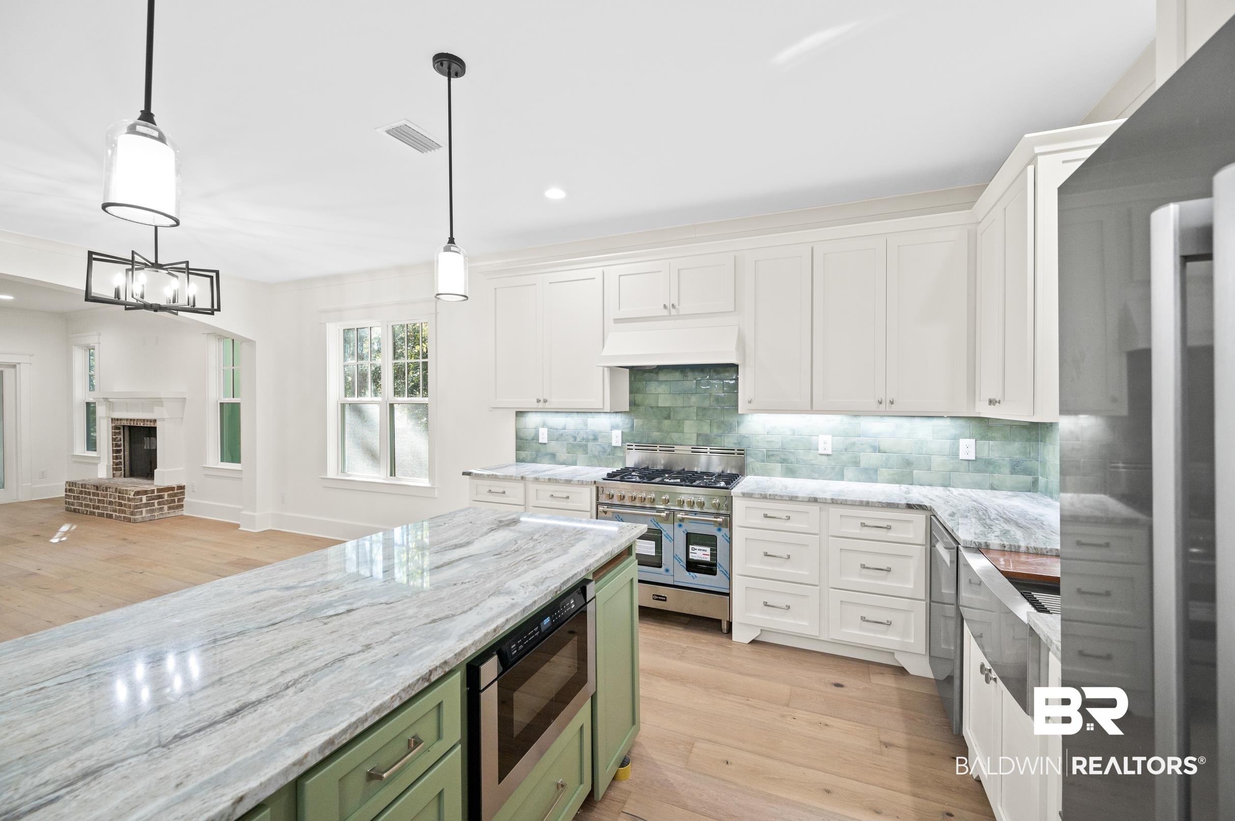 310 Beall Lane Daphne, AL 36526 - Photo 15 of 60