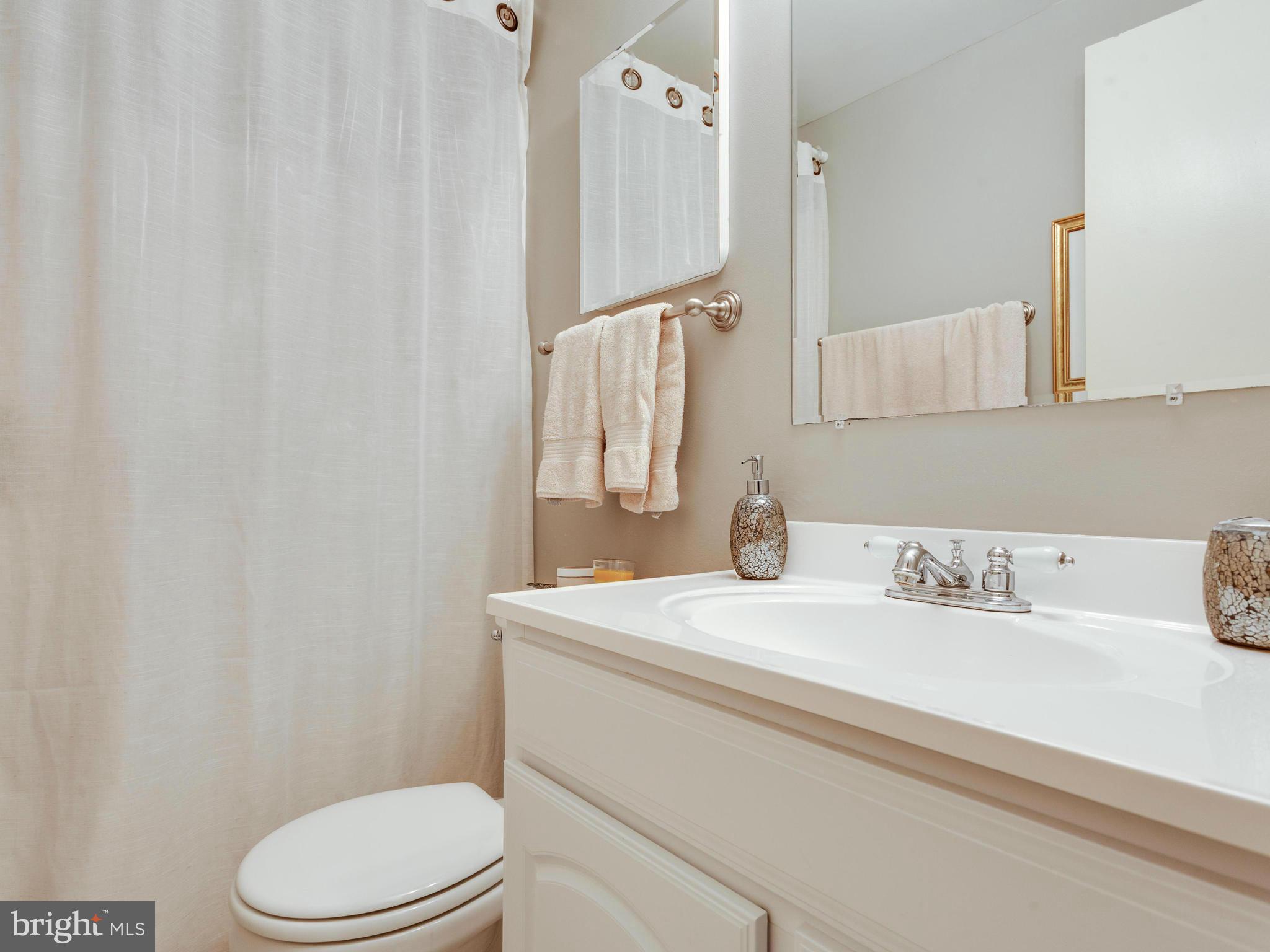 2334 Old Trail Drive Reston, VA 20191 - Photo 19 of 30 Master Bath