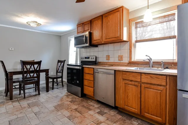 $560,000 | 54 Shaw Farm Road, Holliston, MA 01746