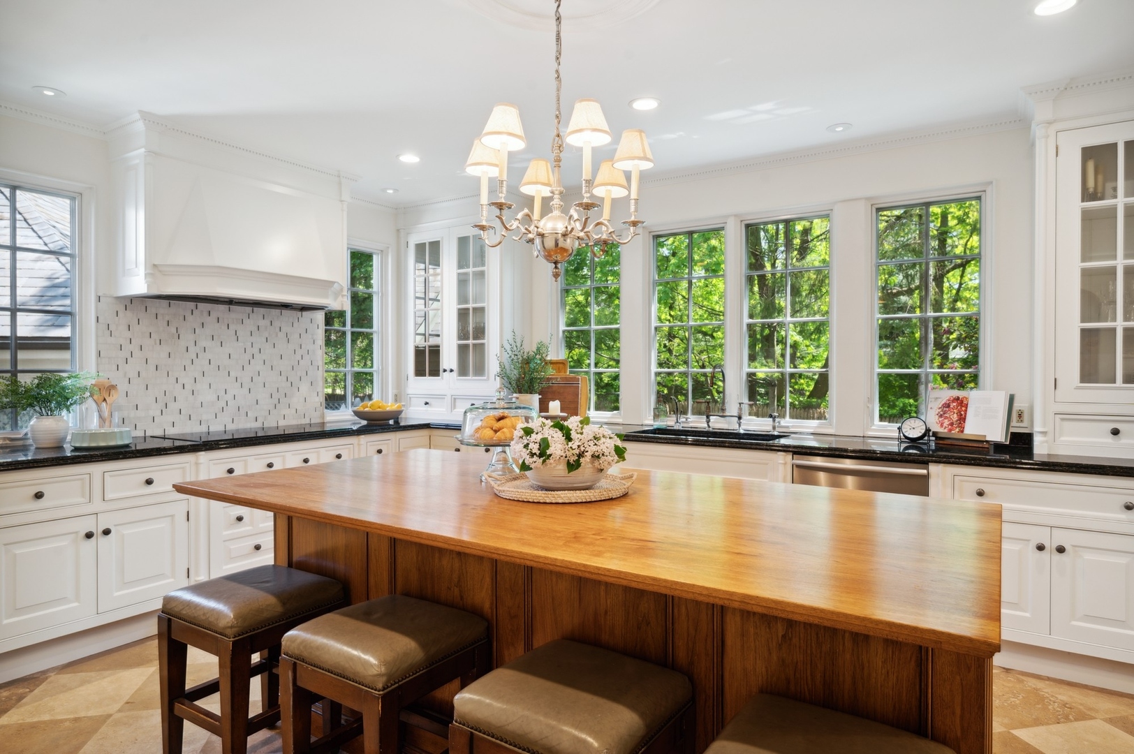 1140 Seneca Road Wilmette, IL 60091 - Photo 14 of 65